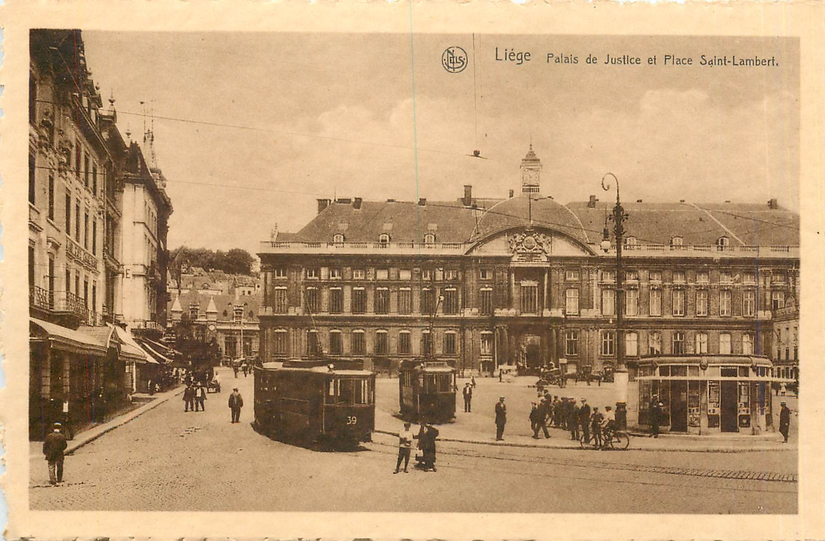 CPA Liege Palais de Justice et Place Saint Lambert Tramway
