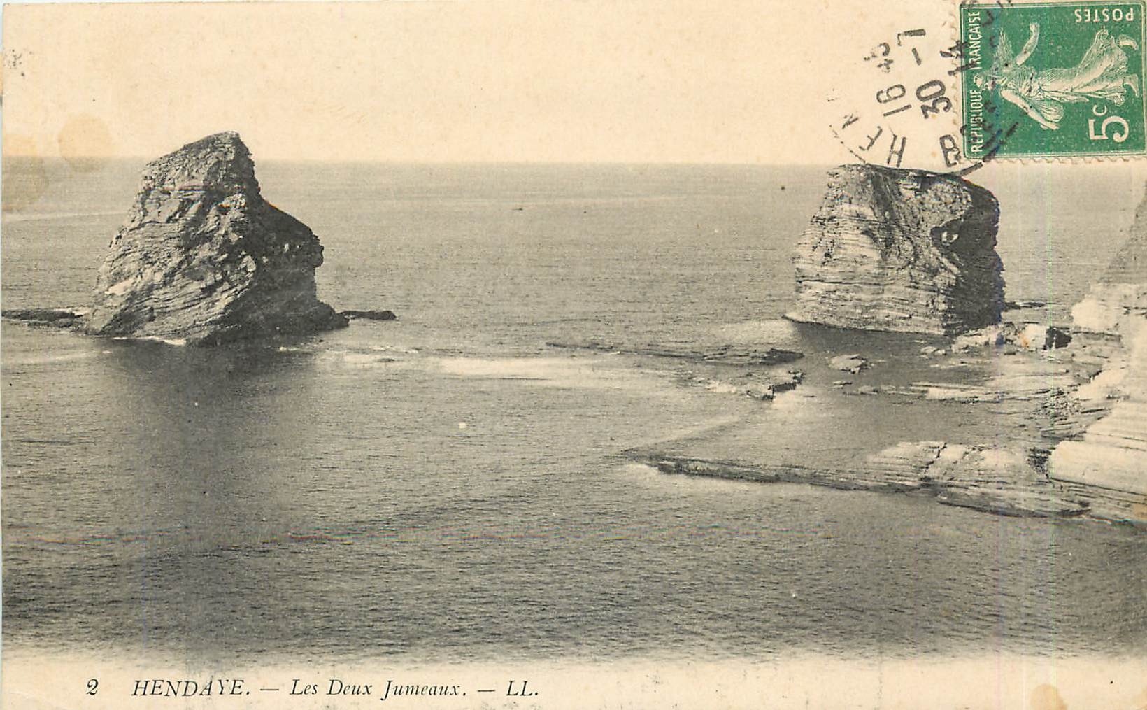 CPA Hendaye Les Deux Jumeaux 