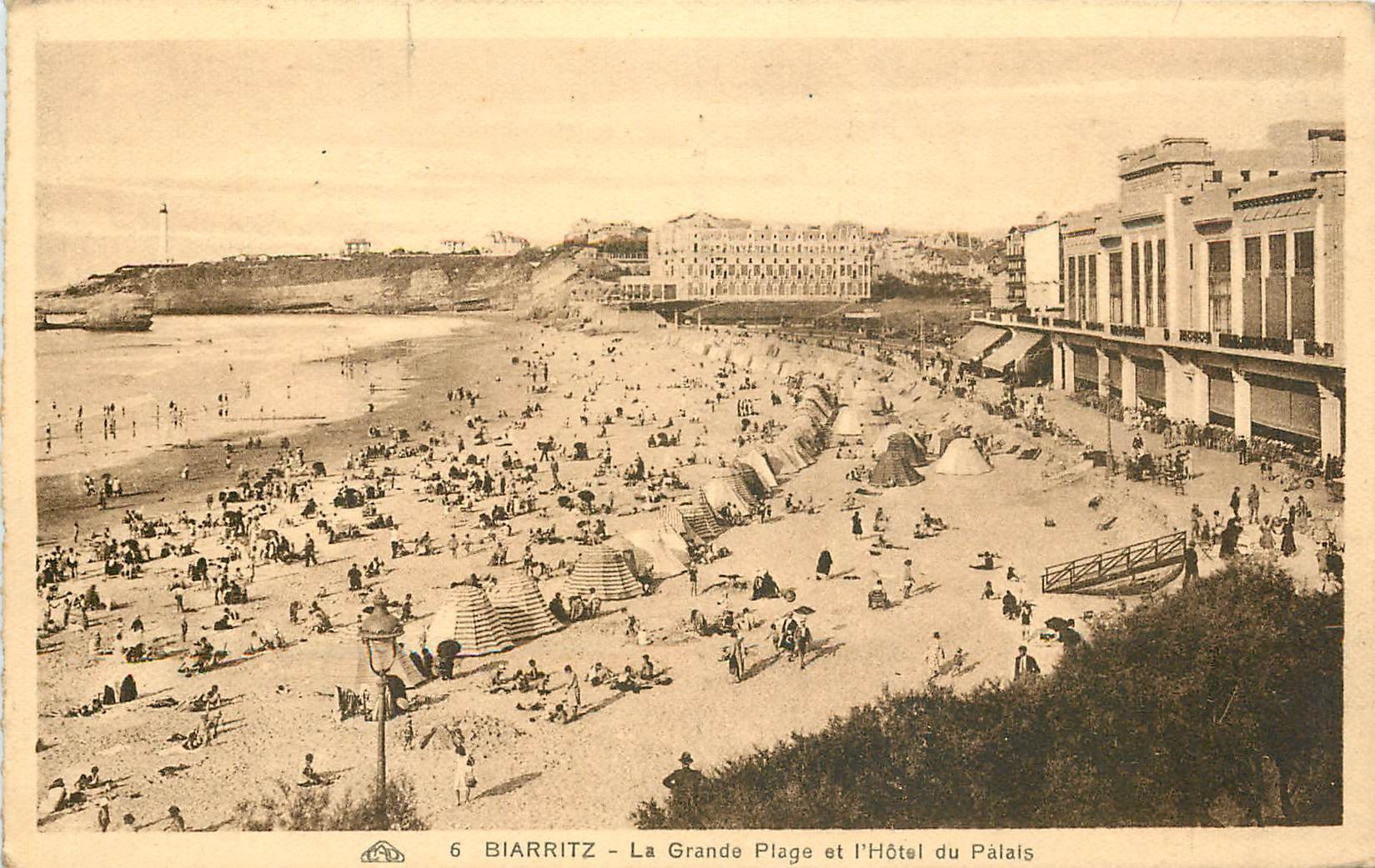 Biarritz - La Grande Plage et l'Hôtel du Palais — éditeur Cie Animaux des Pyrénées