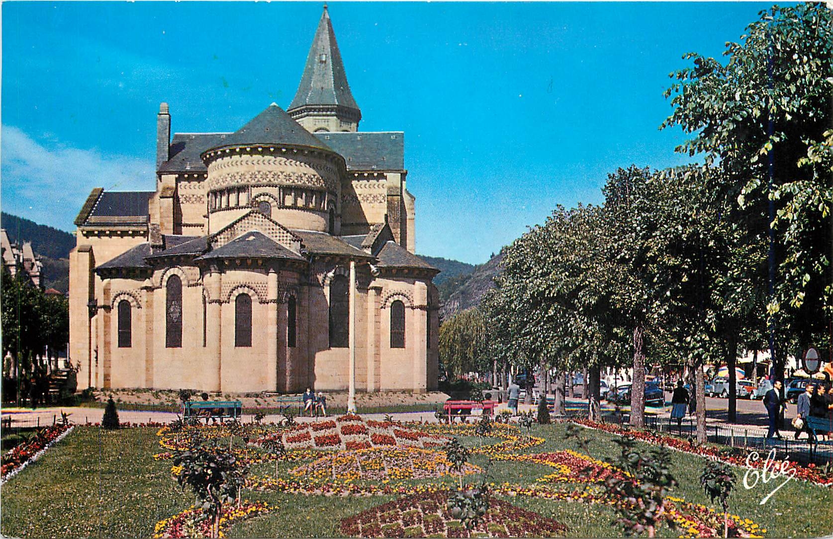CPM La Bourboule L'Eglise cote Chevet et les Jardins 