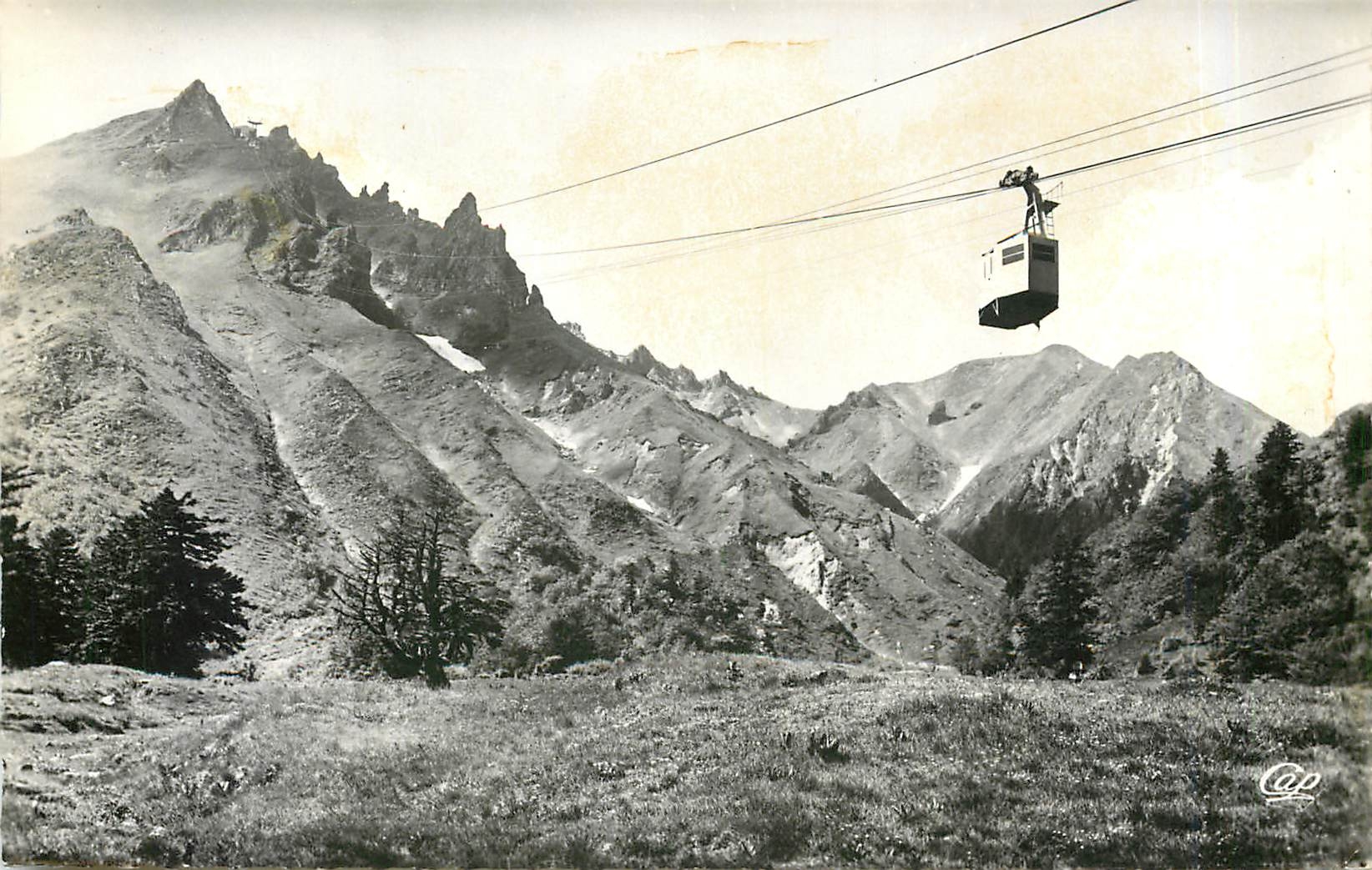 CPA Le Mont Dore P de D Le Sancy 