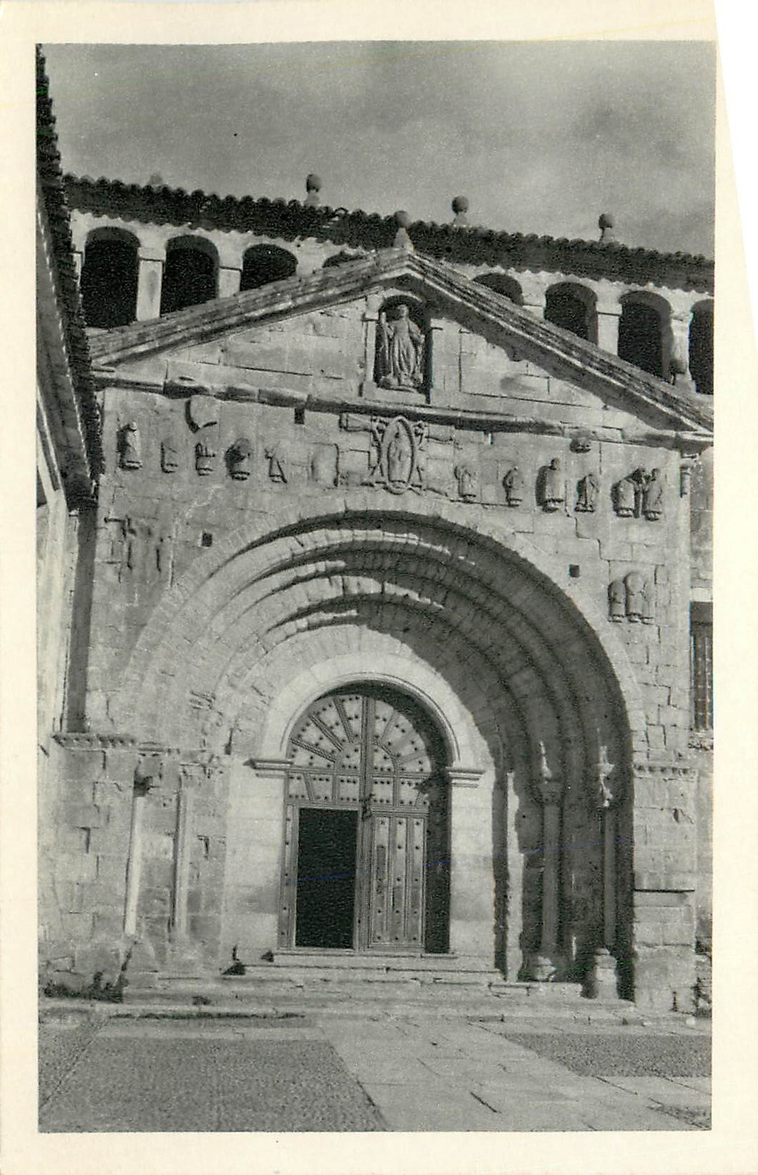 CPA Santillana del Mar Real e Insigne Colegiata 