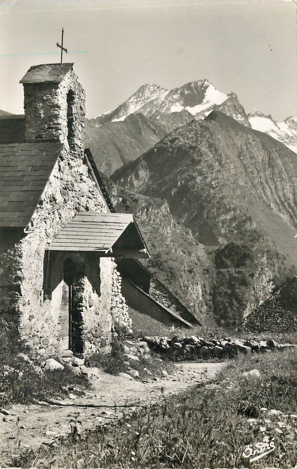 CPM Paysages Alpestres Chapelle de haute montagne 