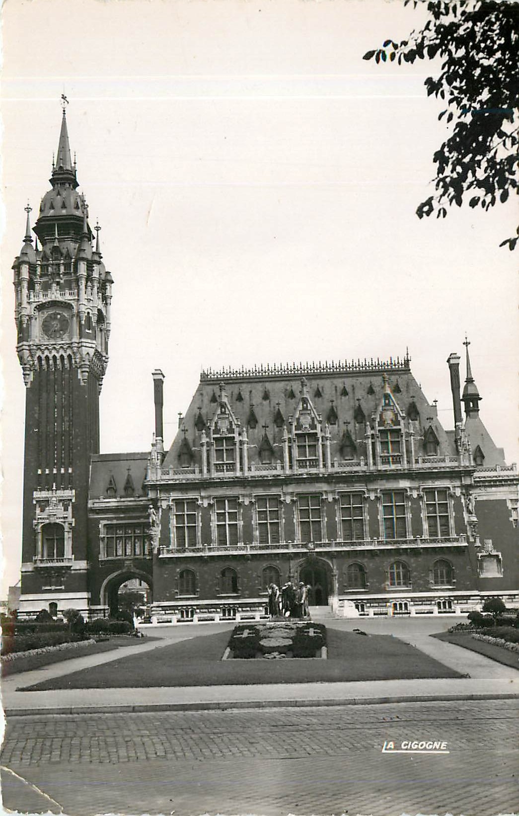 CPM Calais Pas de Calais L'Hotel de Ville 