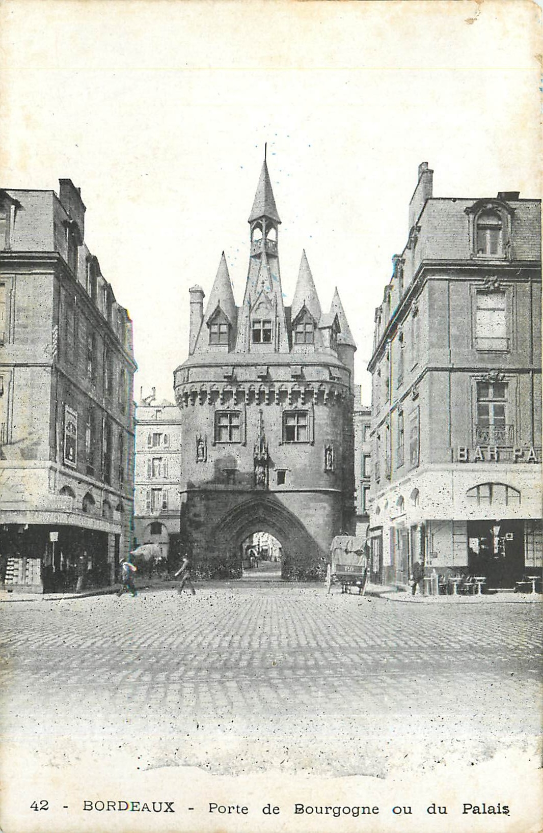 CPA Bordeaux Porte de Bourgogne ou du Palais 