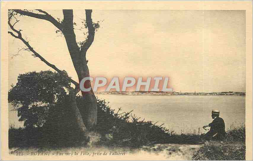 CPA Royan Vue vers la Ville prise de Vallieres 
