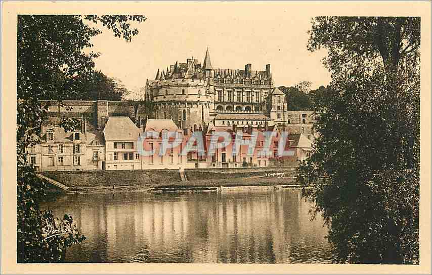 CPA Amboise Le Chateau bati par Charles VIII et Louis XII 