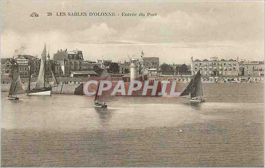 CPA Les Sables d'Olonne Entree du Port 