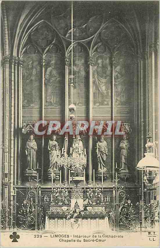 CPA Limoges interieur de la Cathedrale Chapelle du Sacre Coeur 