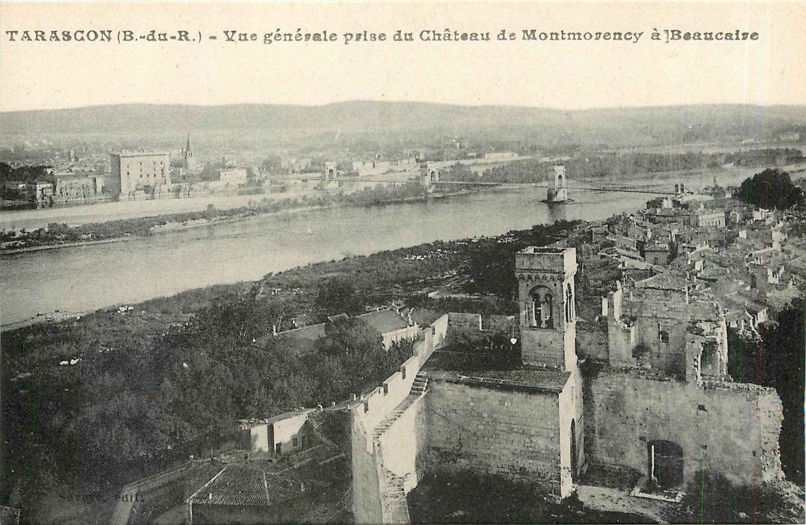 CPA Tarascon B du R vue generale prise du Chateau de Montmorency a Beaucaire 