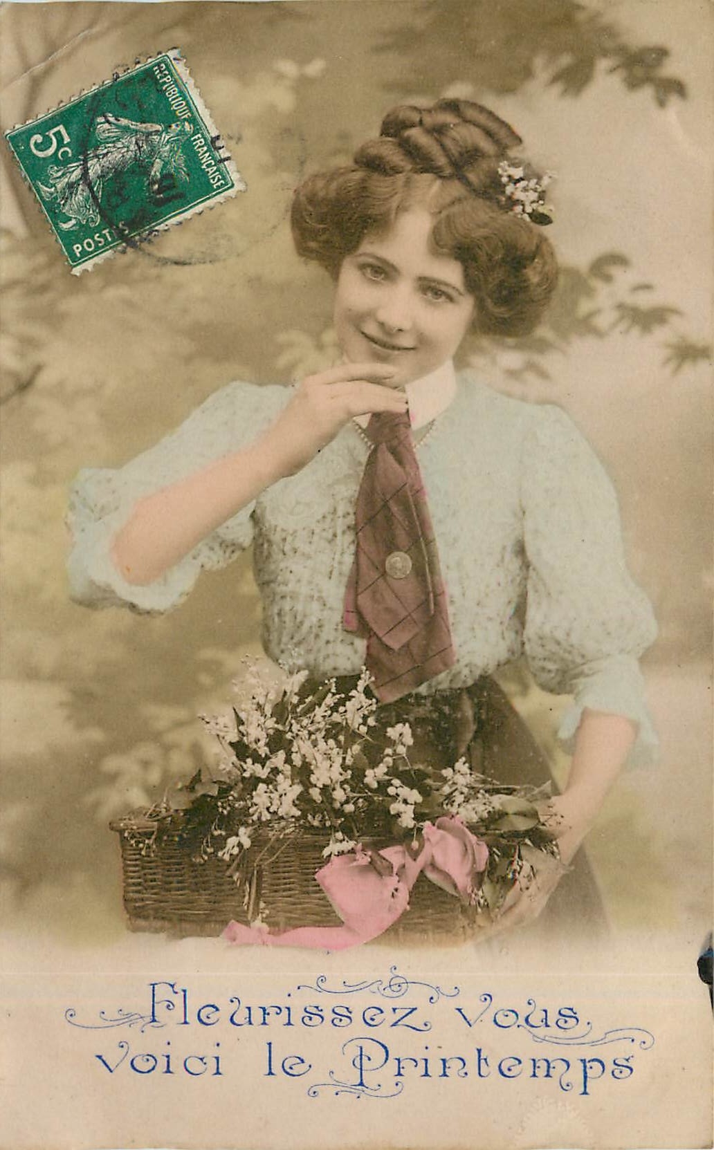 CPA Fleurissez vous voice le printemps Femme