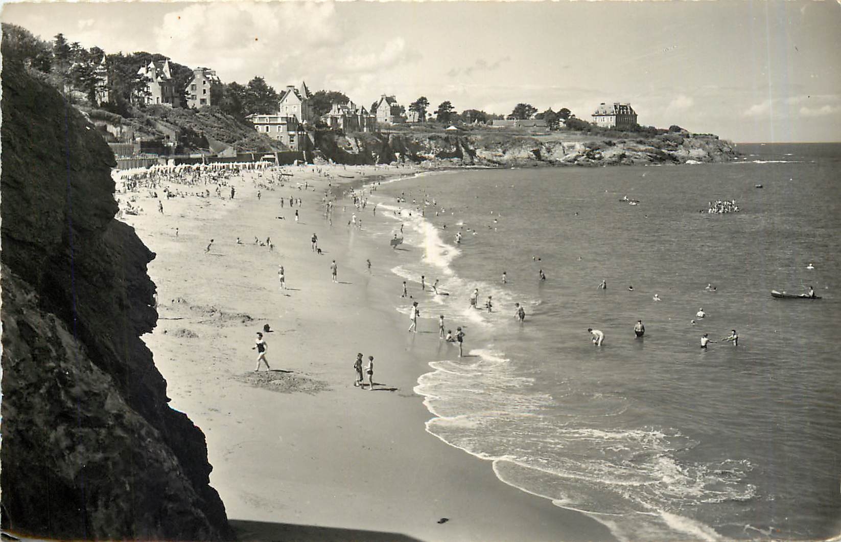 CPM Dinard la Plage de Saint Enogat 