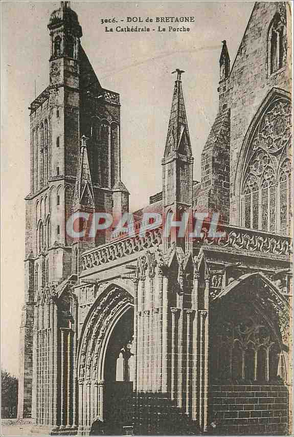 Dol de Bretagne — Die Kathedrale - Der Portalbereich — Laurent-Né-Renéras