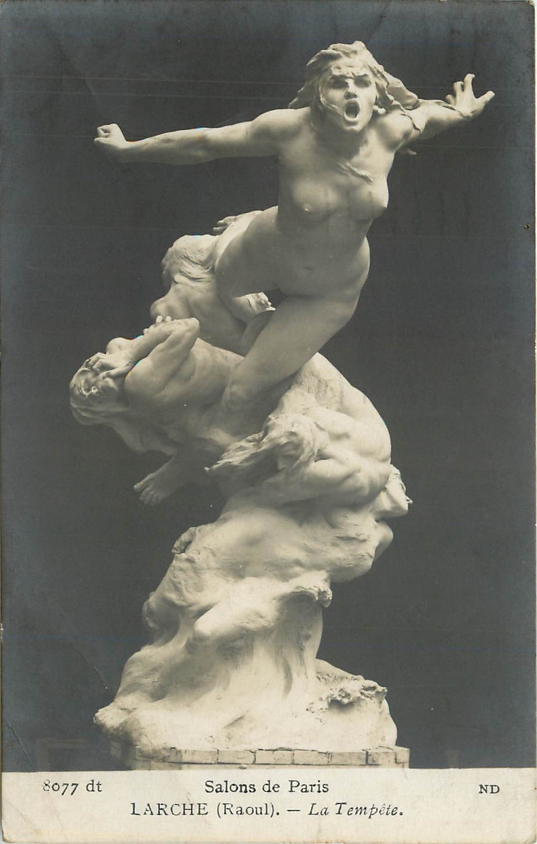 CPA Salons de Paris Larche Raoul le Tempete 