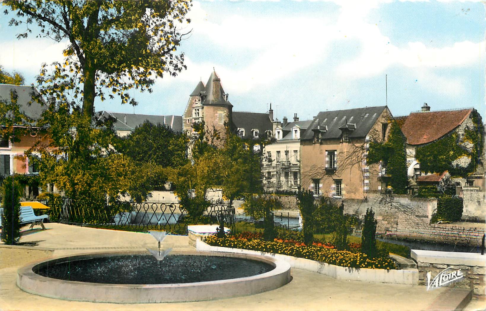 Villeneuve-sur-Loire — Jardin public au bord de la Sauldre — éditeur Valoire