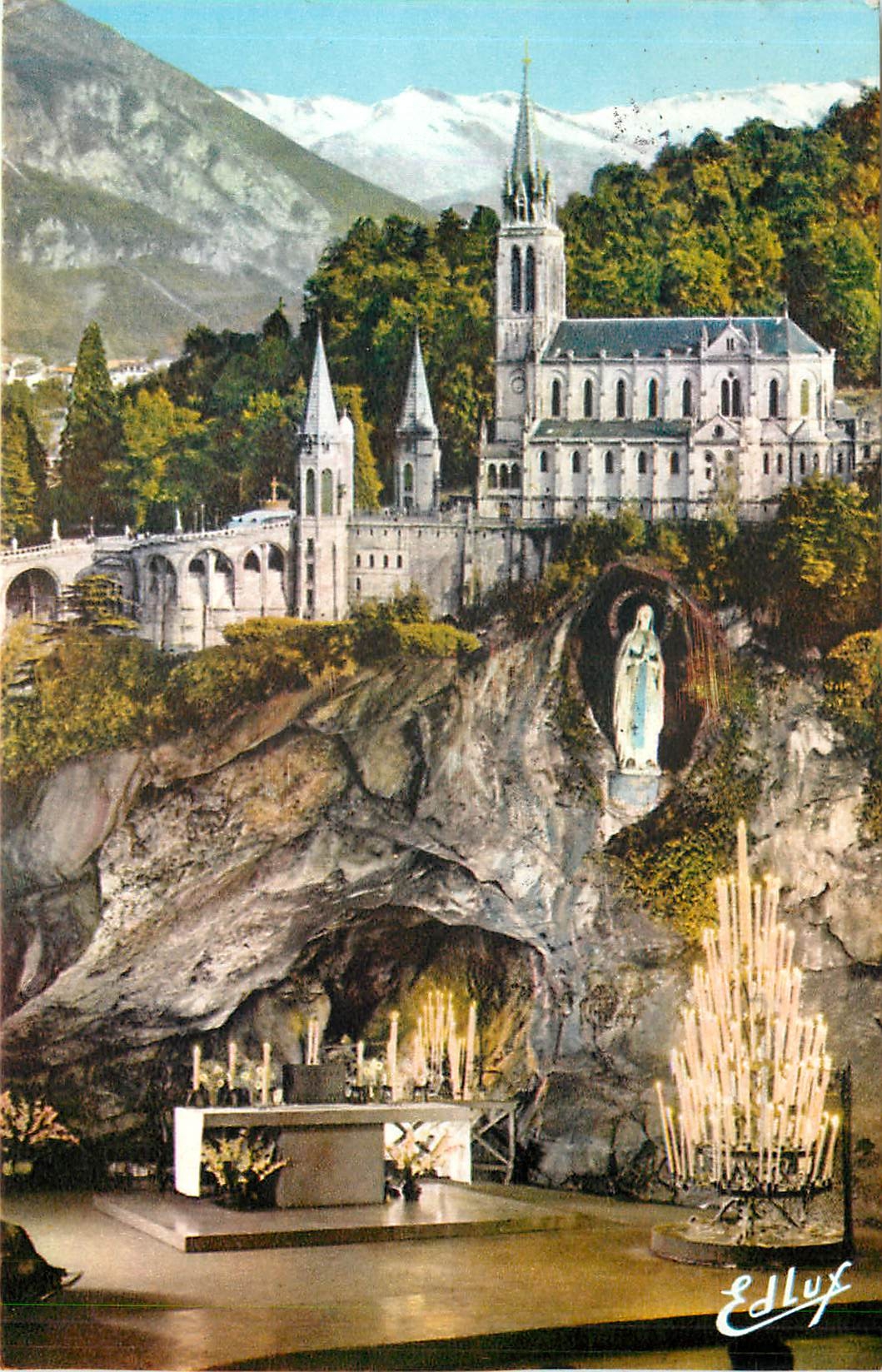 CPM Lourdes la Grotte et la Basilique 