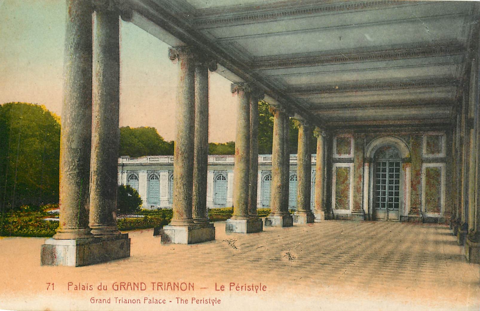 Palais du GRAND TRIANON — Le Péristyle — A. BAPETON, Paris