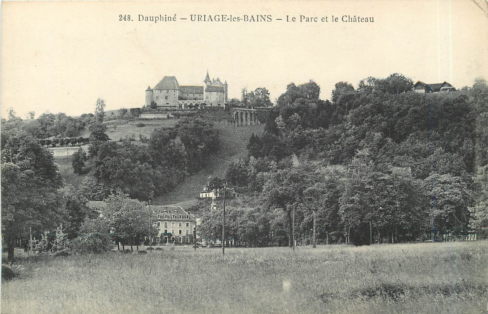 Uriage-les-Bains — Le Parc et le Château — P. GAUDE, Grenoble