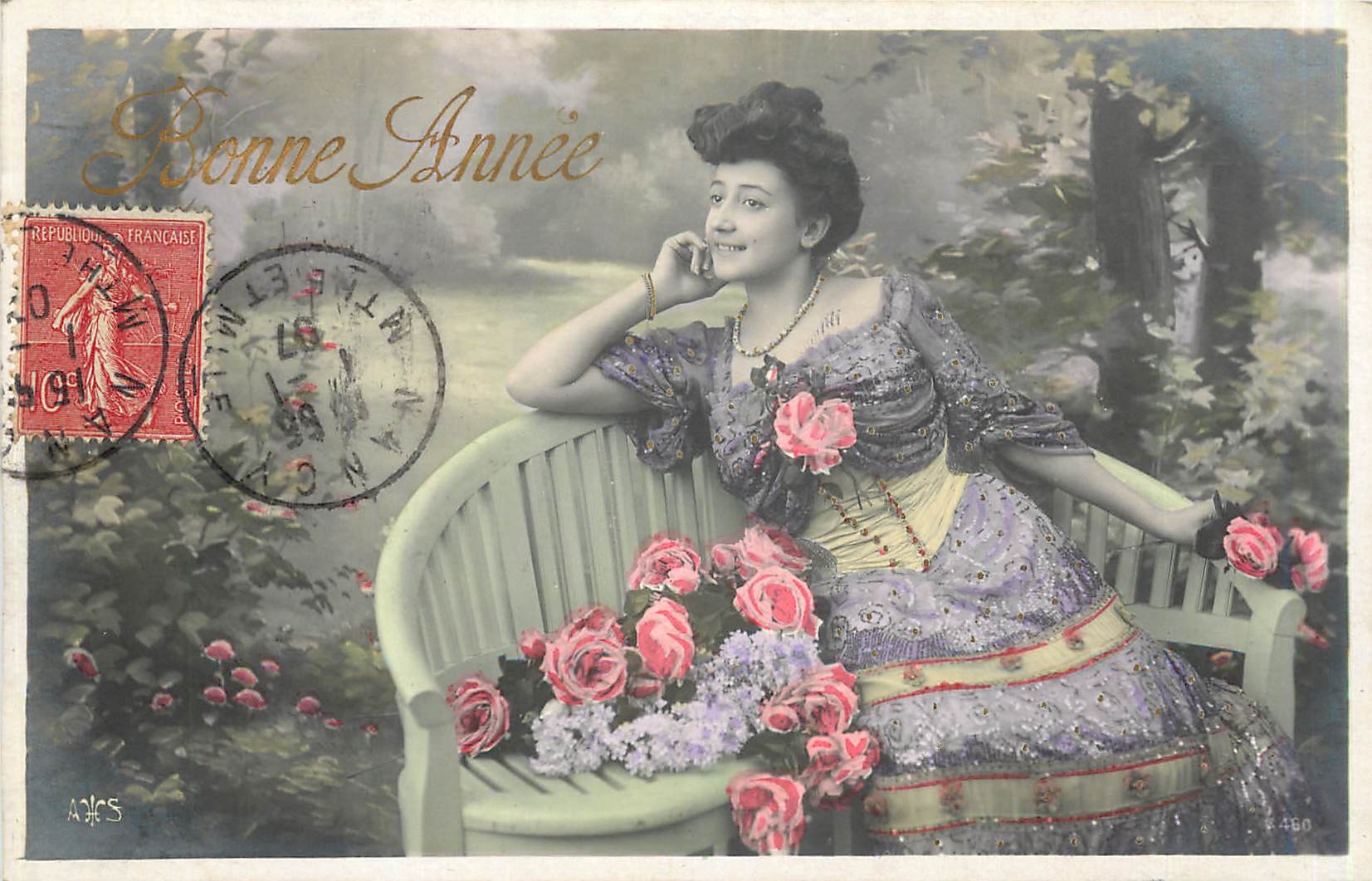Femme en robe ornée — roses et texte 'Bonne Année' — éditeur A. Jecs, n° 4460