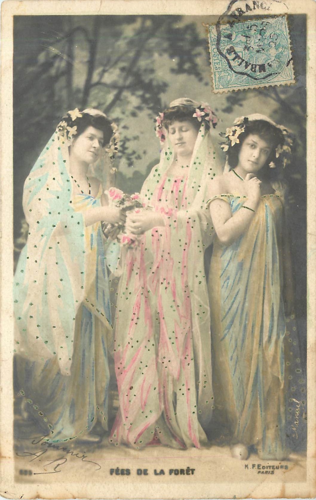 CPA Fees de la Foret Femmes