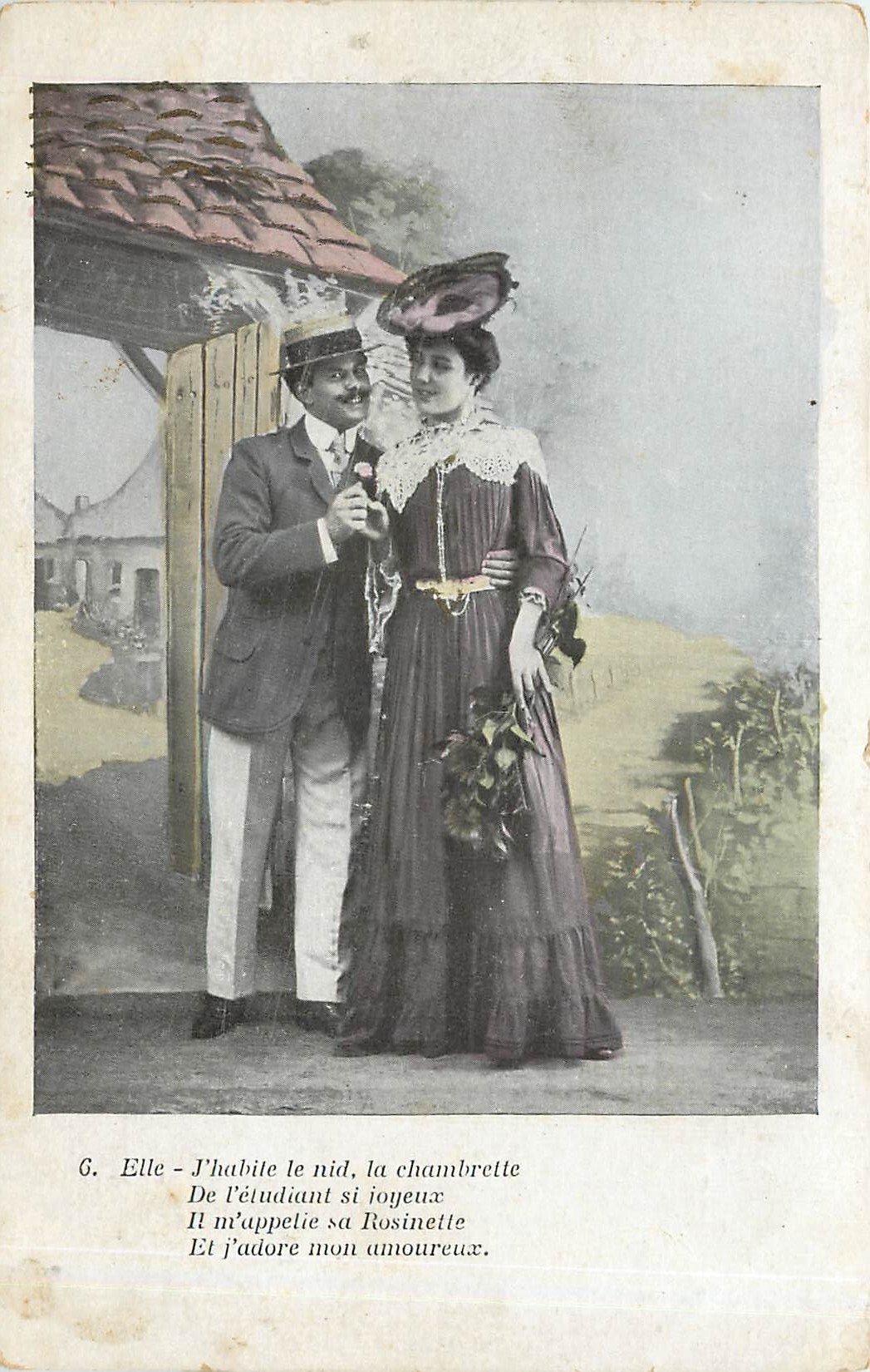 CPA Elle j'habite le nid la Chambrelle Femme