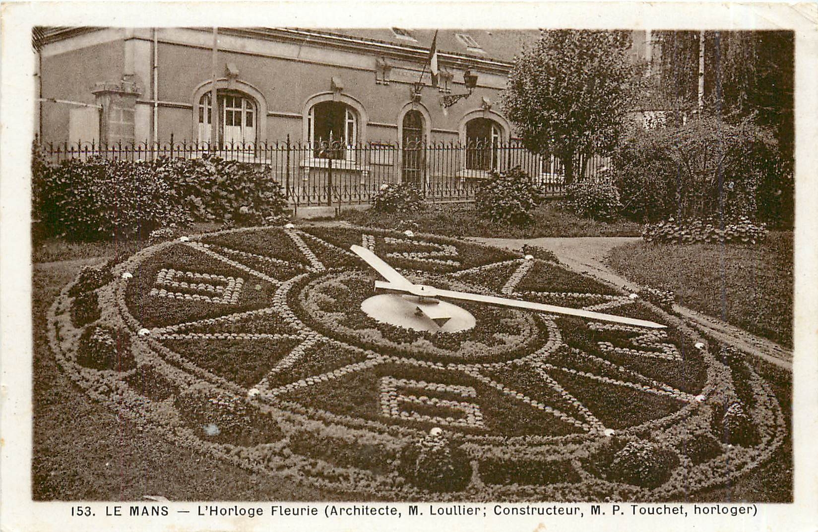 CPA Le Mans l'Horloge fleurie 