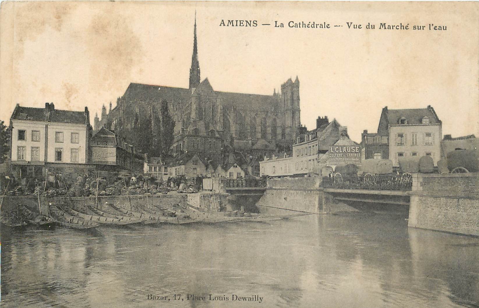 CPA Amiens la cathedrale vue du Marche sur l'eau 