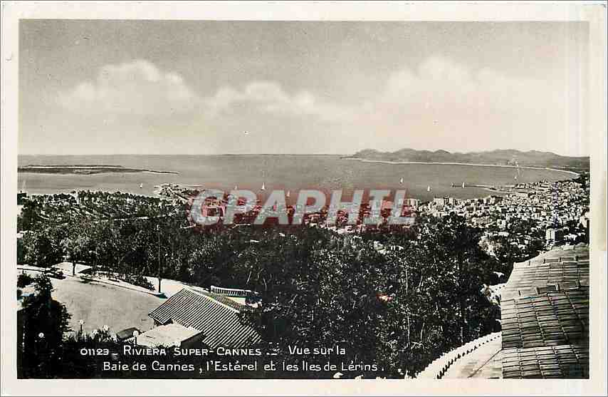 CPA Riviera Super Cannes vue sur la Baie de Cannes l'Esterel et les Iles de Lerins 