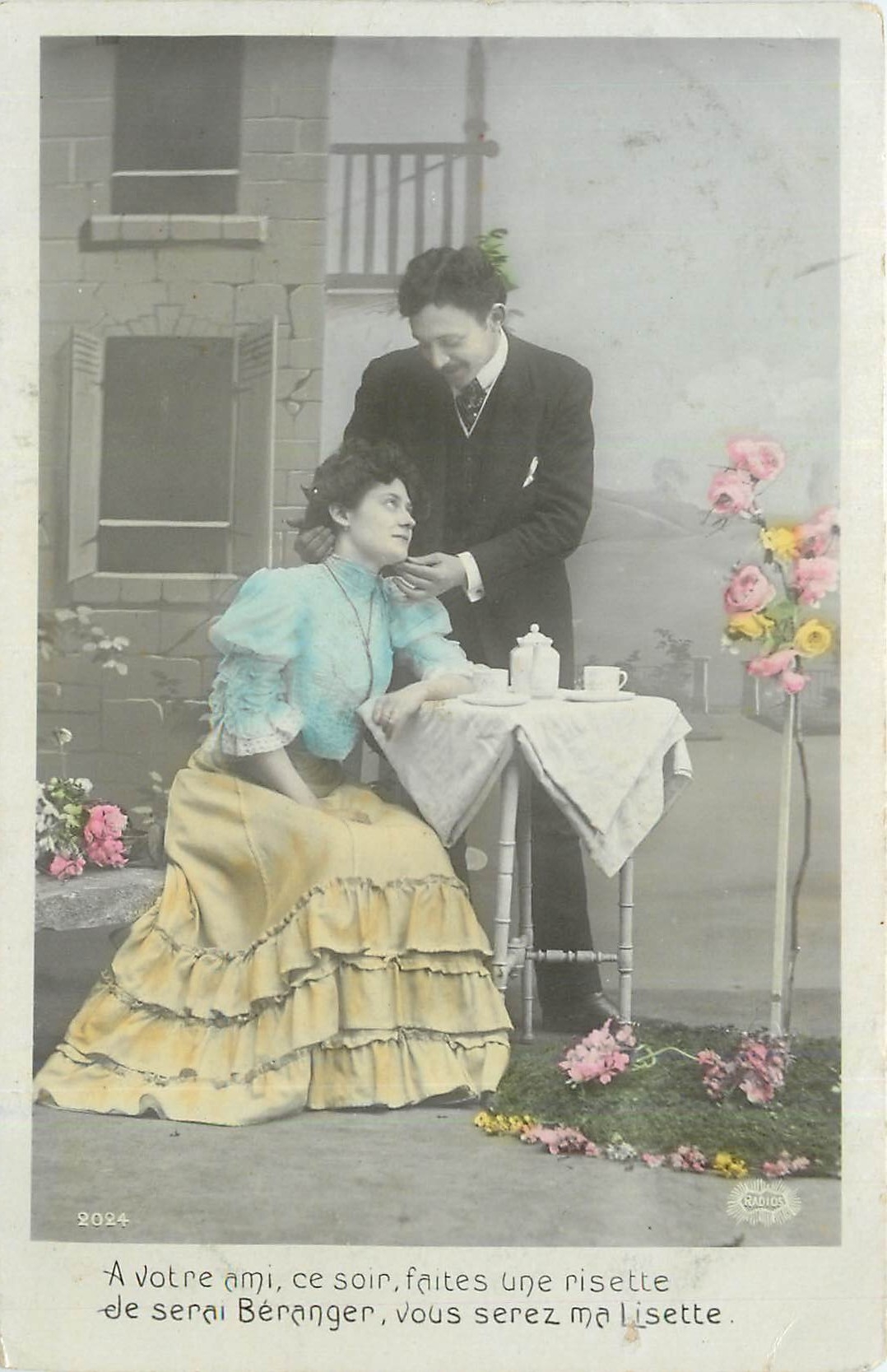 Scène de jardin — couple en tenue d'époque — éditeur Ruliers, n° 2024