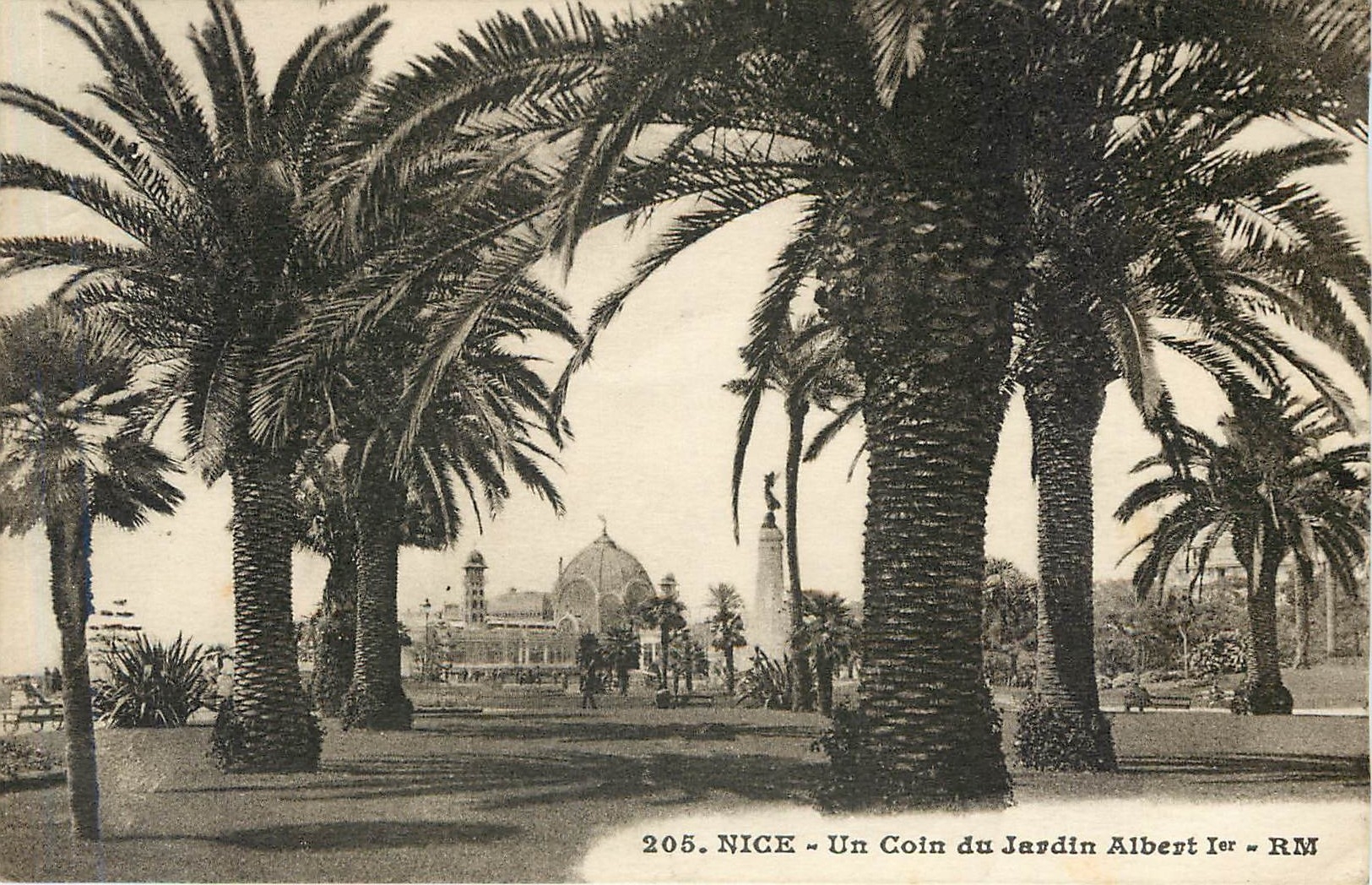 CPA Nice Un coin du Jardin Albert Ier 