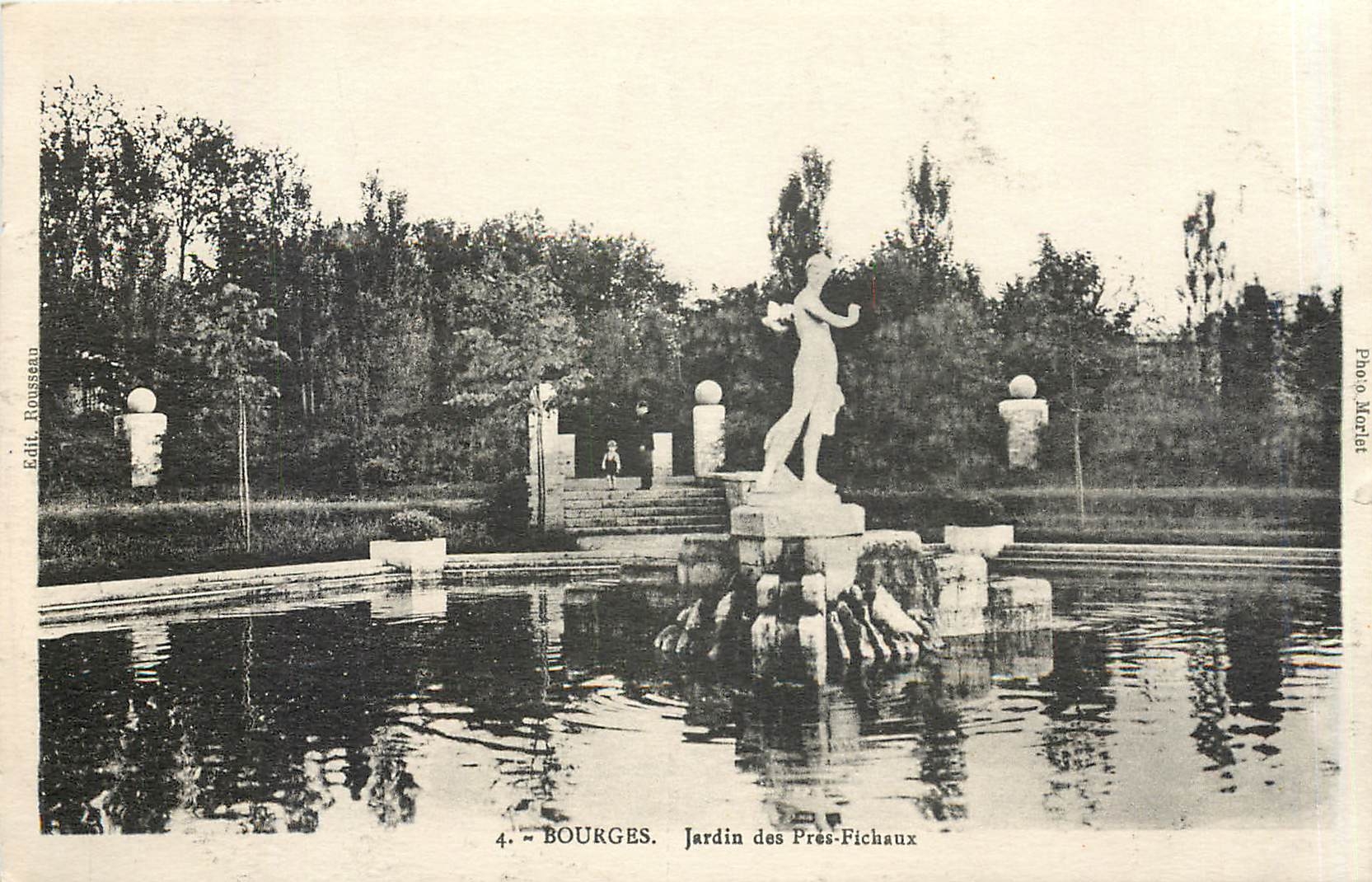 CPA Bourges Jardin des Pres Fichaux 
