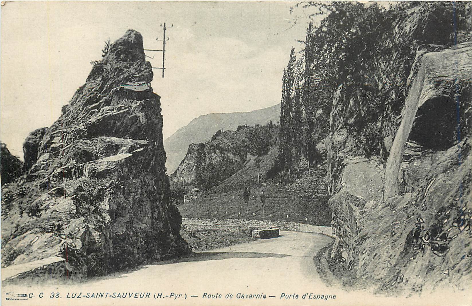 Luz-Saint-Sauveur (H.-Pyr.) — Route de Gavarnie — Porte d'Espagne — C.C. 38