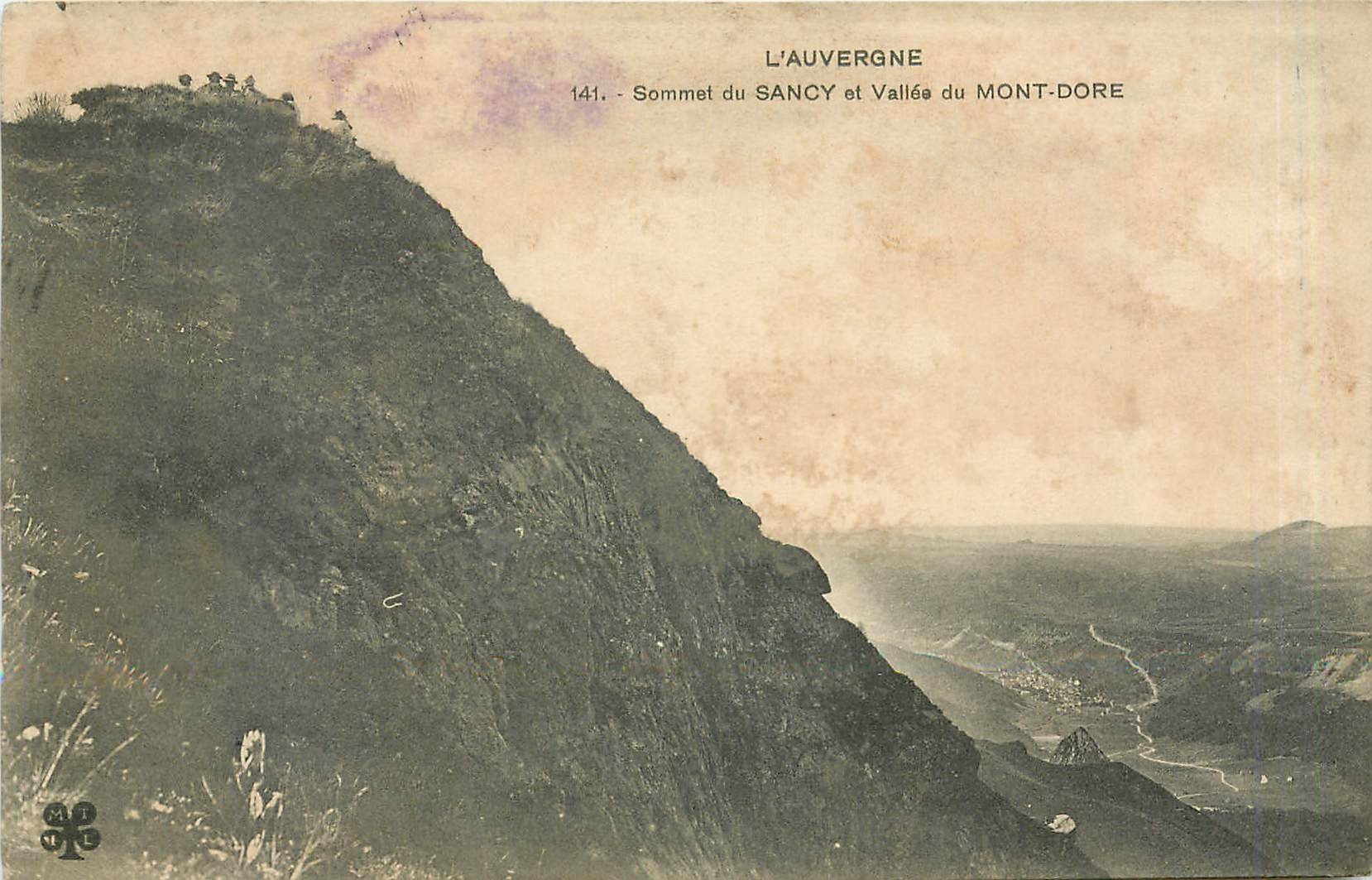 CPA L'Auvergne sommet du Sancy et valle du Mont Dore 