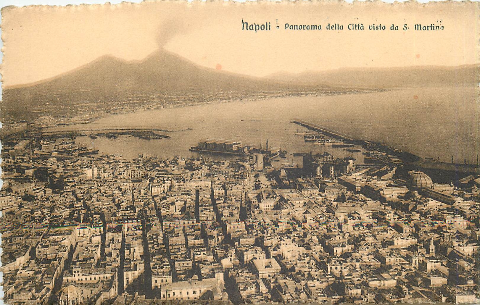 CPA Napoli panorama della Citta visto da S Martino 