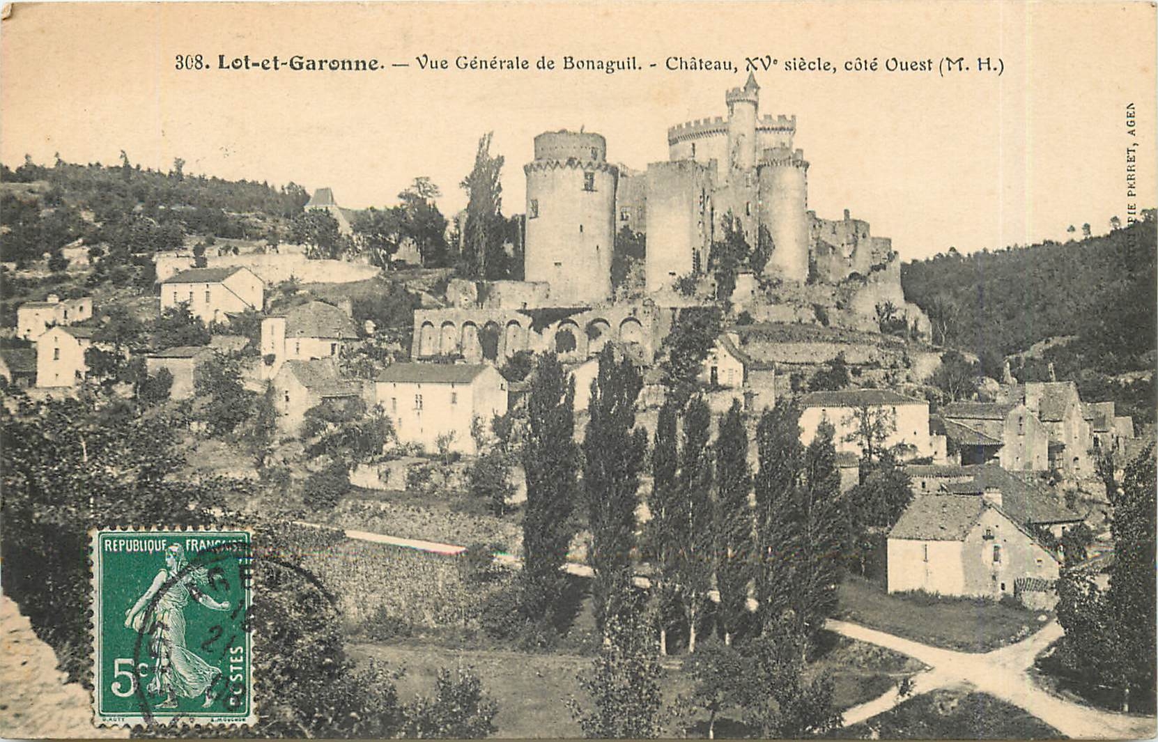 CPA Lot Et Garonne vue generale de Bonaguil Chateau XV siecle cote ouest 