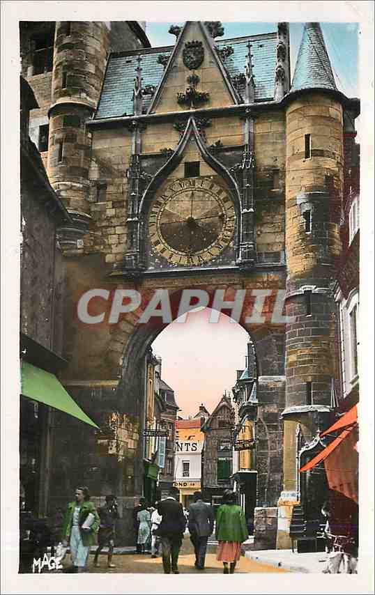 CPM Auxerre porte de l'Horloge le cadran Solaire 