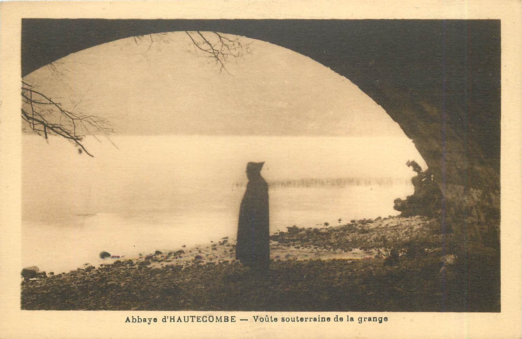 CPA Abbaye d'Hautecombe voute souterraine de la grange 