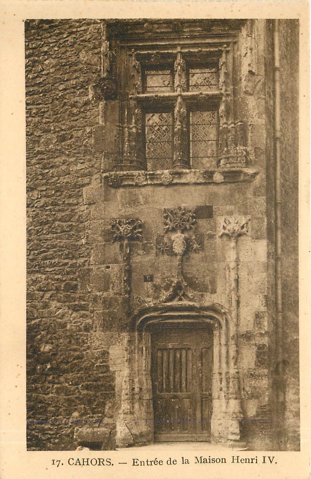CPA Cahors Entree de la Maison Henri IV 