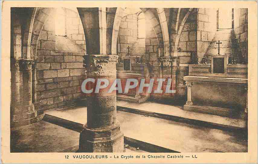 CPA Vaucouleurs la crypte de la chapelle castrale 