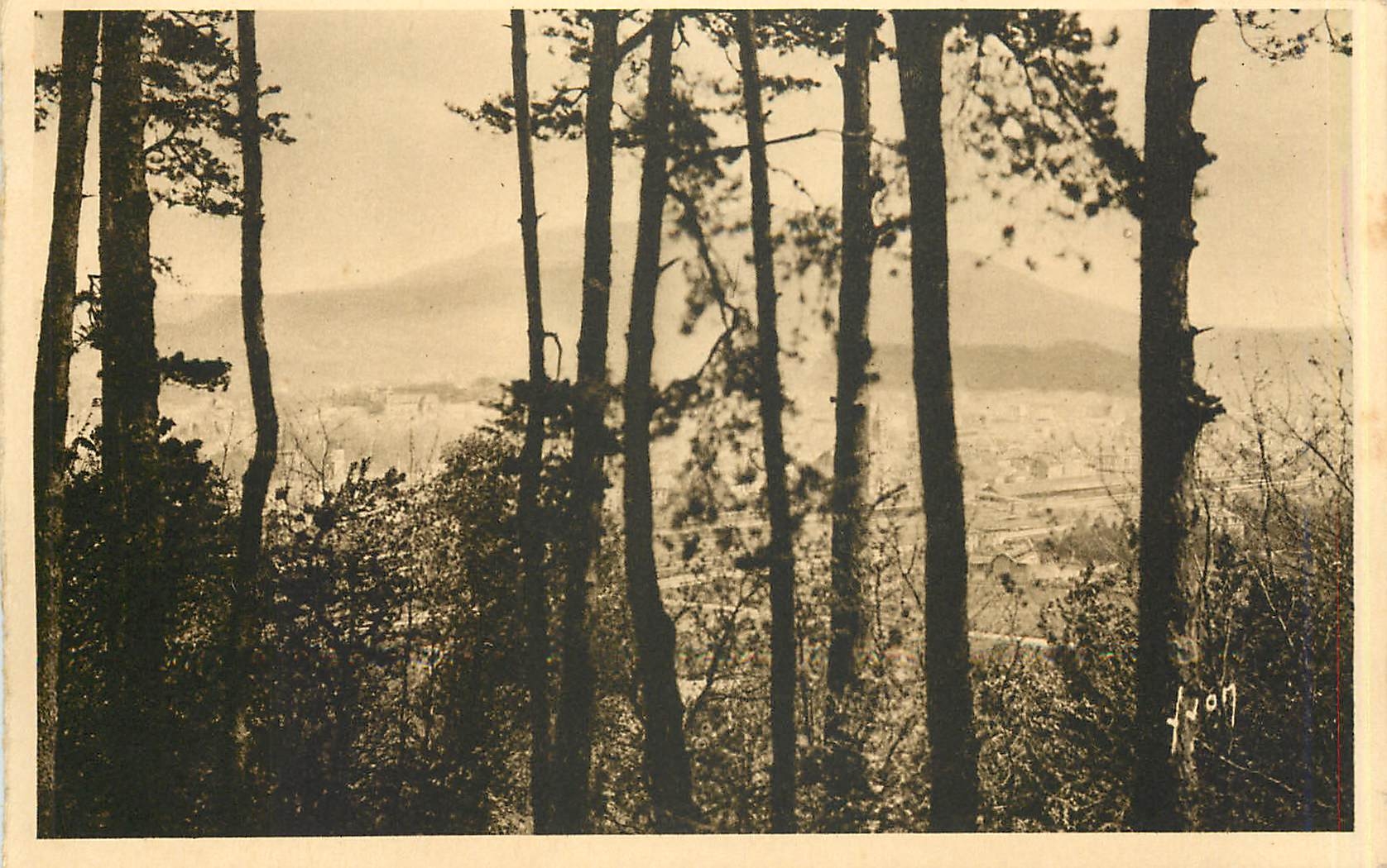 CPA La Douce France Saint Die Vosges vue generale 