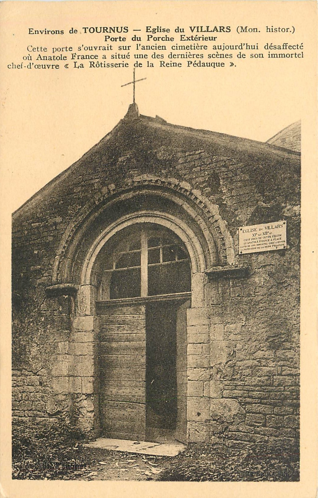 CPA Environs de Tournus Eglise du Villars Mon hist porte du Porche exterieur 