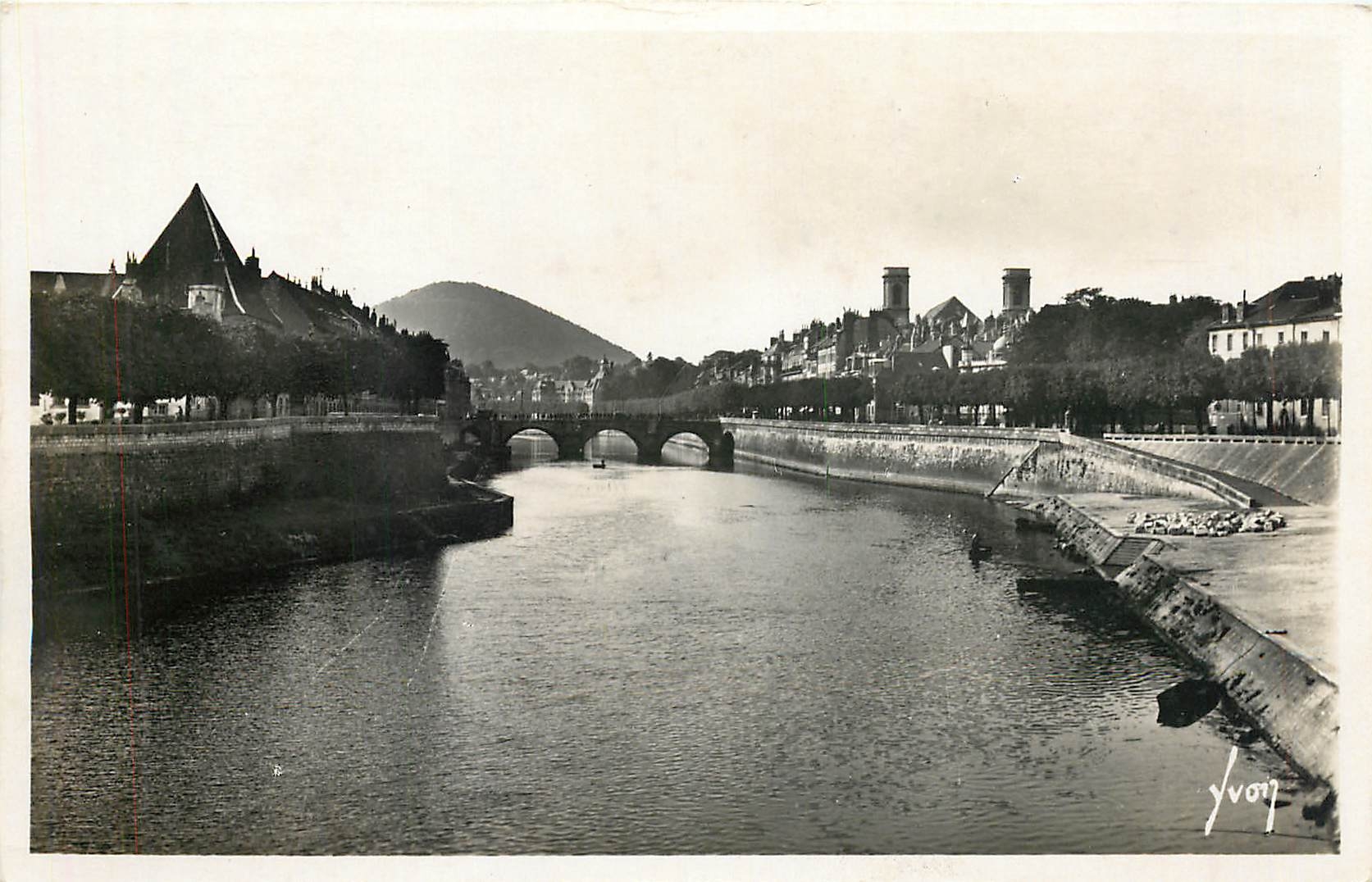 Besançon (Doubs) — Le Doubs au pont de Battant — Éditions d'Art 'Yvonn'