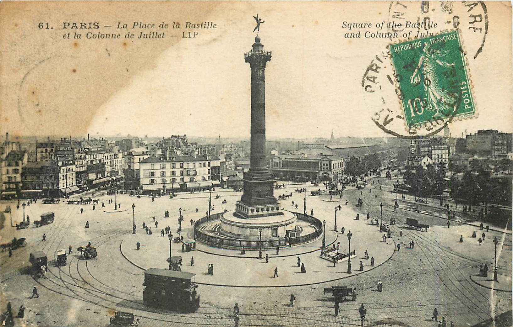 CPA Paris la place de la Bastille et la Colonne de Juillet 