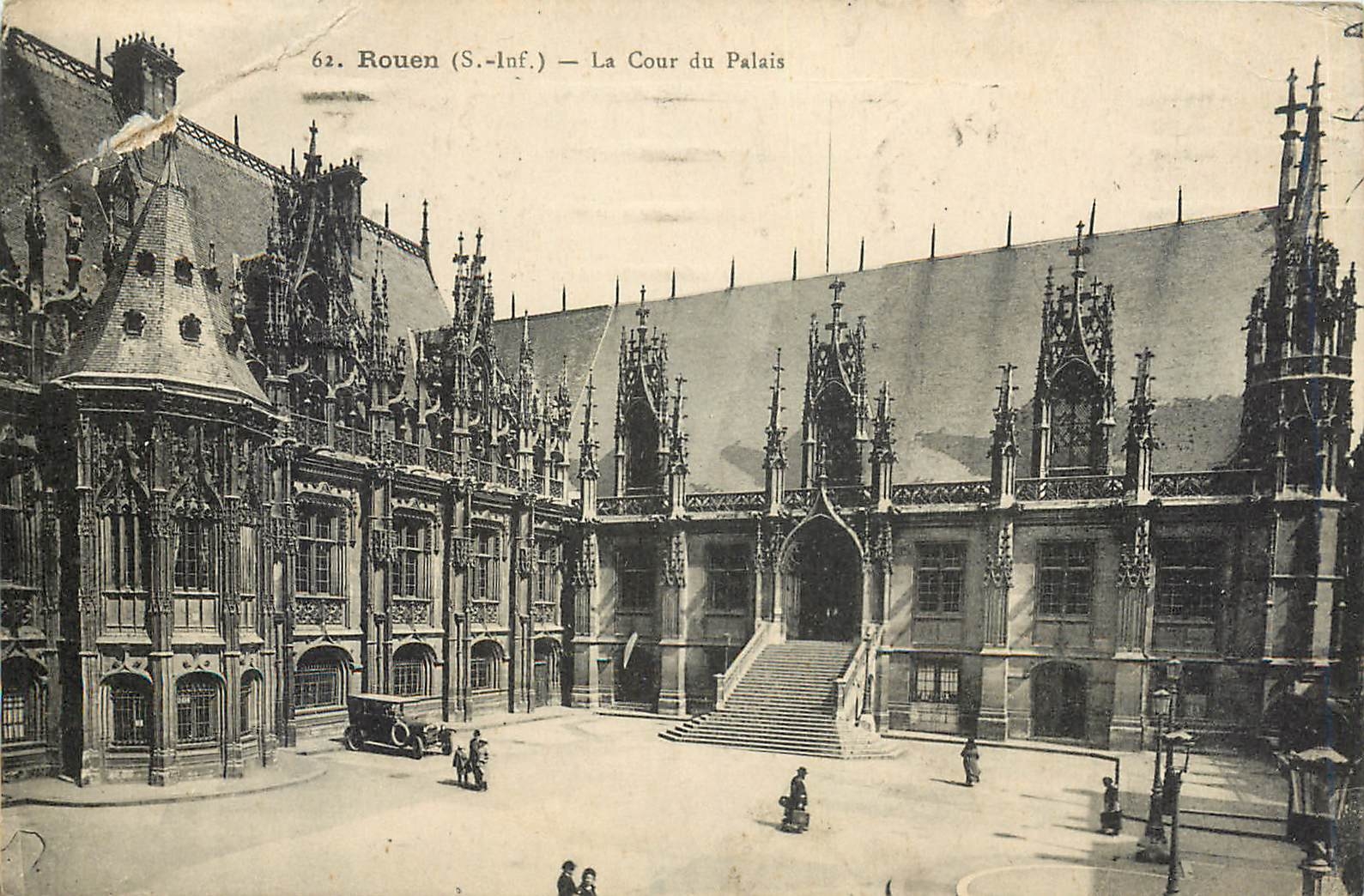 CPA Rouen S Inf la cour du palais 