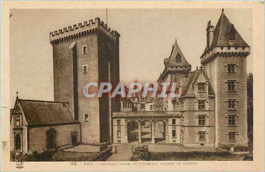 Pau - Château Henri IV - Donvon, façade et entrées