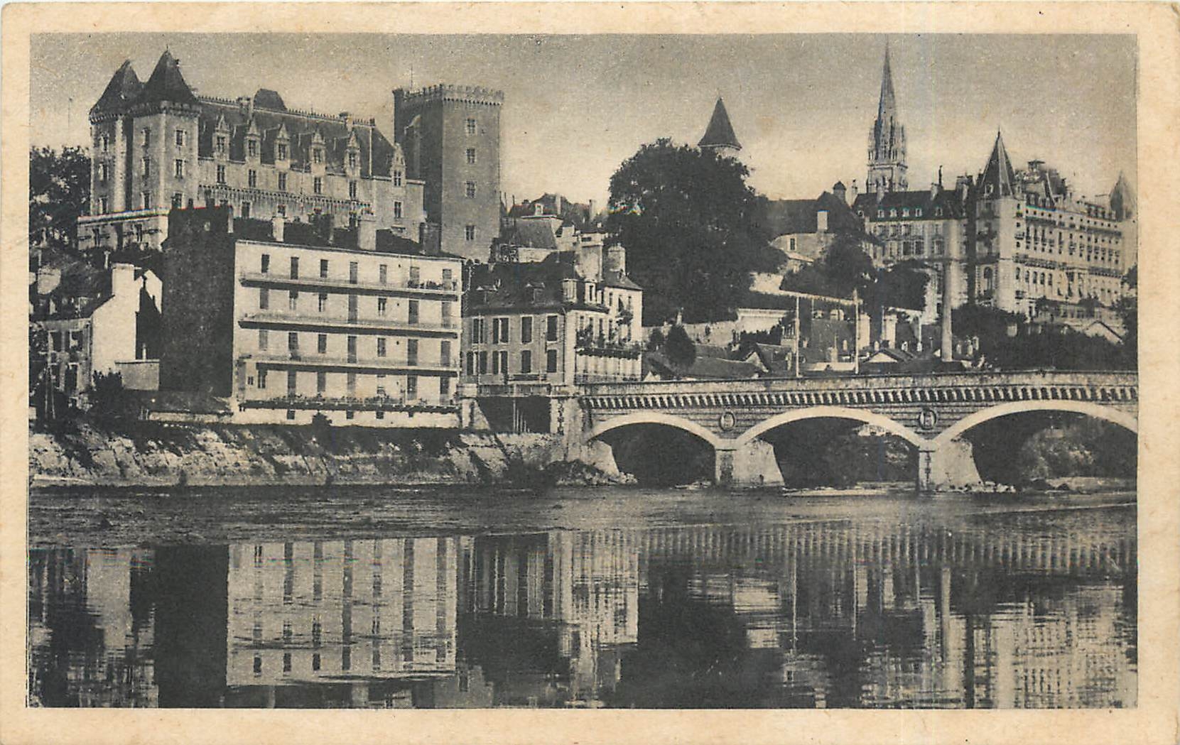 CPA Pau panorama et pont de Jurancon 