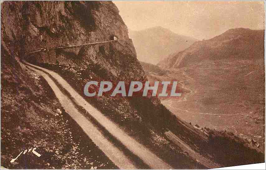 Route thermale du col d'Aubisque — Le tunnel aux Rochers de Bazén — Éditions Jové, Pau