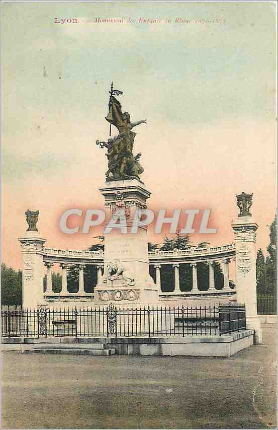 CPA Lyon Monument des enfants du Rhone Lion