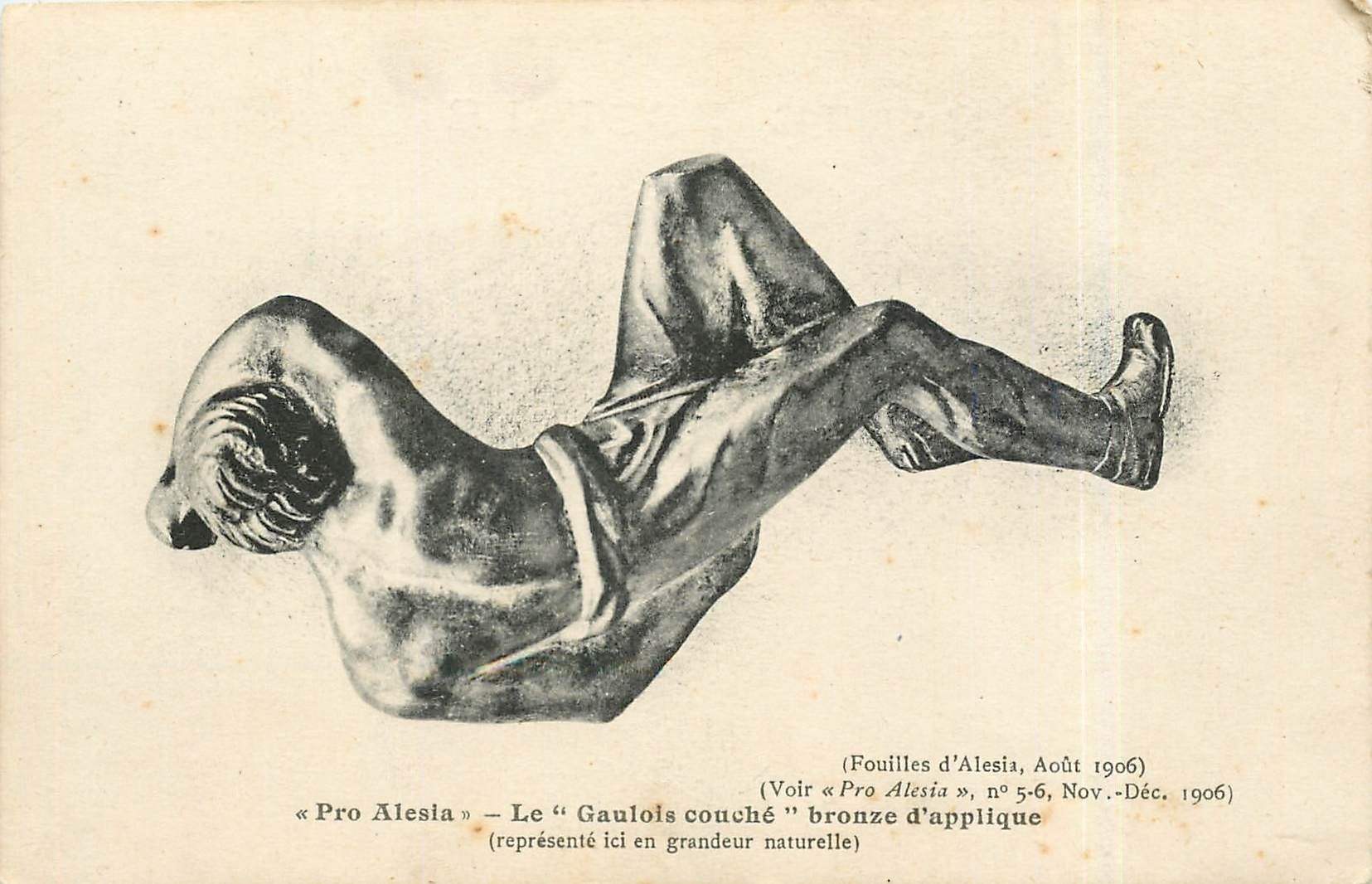 CPA Pro Alesia Le Gaulois couche bronze d'applique 