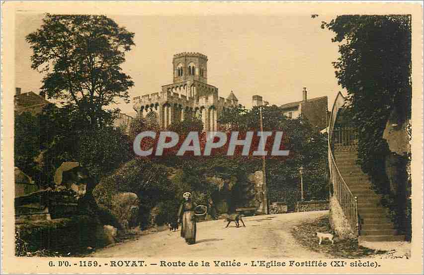 Royat — Route de la Vallée — Die Verstärkte Kirche (11. Jahrhundert)